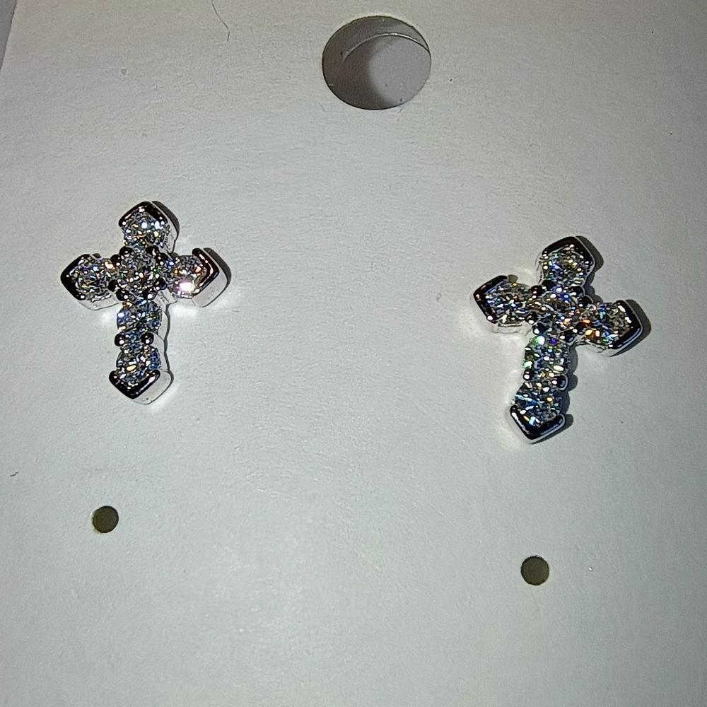 Elegant Silver Cross Earrings Moissanite - Picture 4 of 16